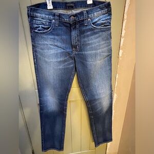 Men’s Like New Silver Jeans Size 34 x 34 Eddie Style Medium Blue Wash